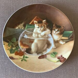 Vintage kitty fishing plate